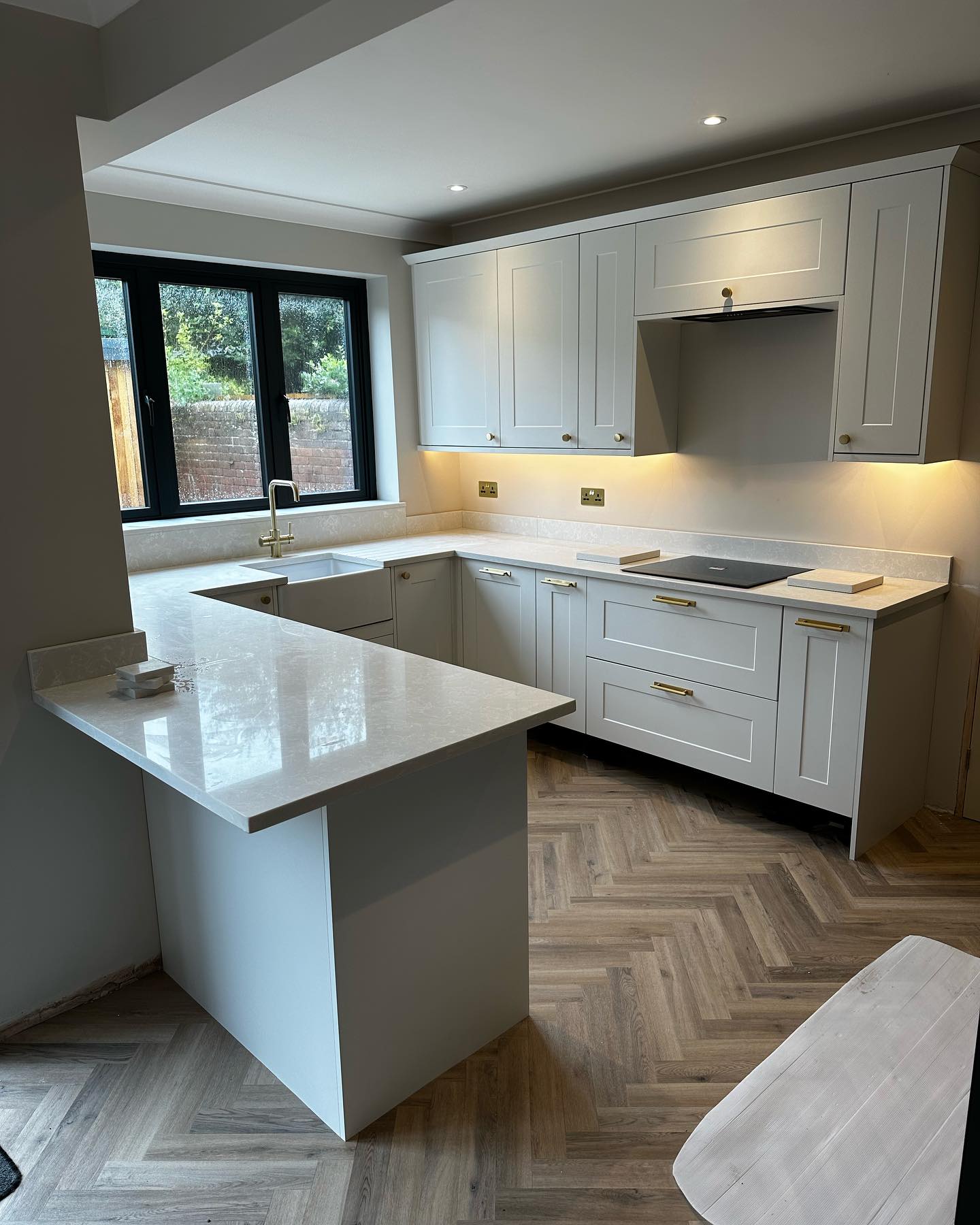 We installed this beautiful stone by @niletradingukltd in a new build over in Portsmouth and it turned out great!
Get in touch today for a quote!
? 020 8944 2020
? sales@marbleinteriors.co.uk