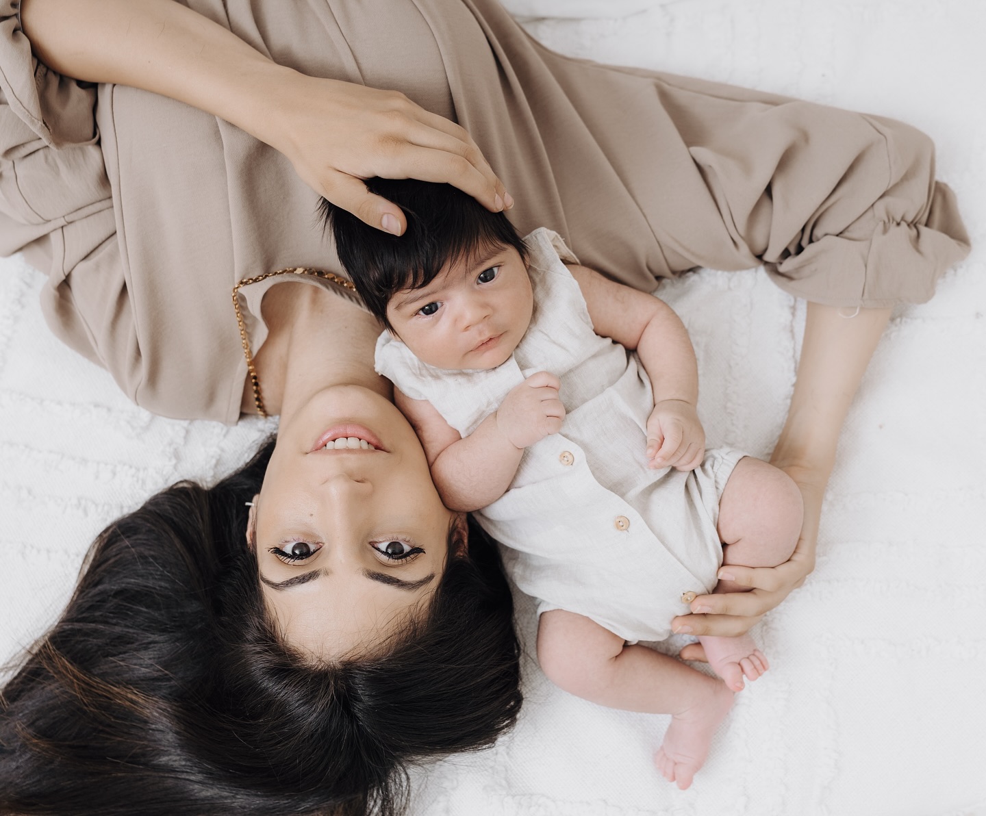 Newbornshoot
#neugeborenenfotografie #baby #newbornphotography #newborn #babyfotografie #neugeborenenshooting #newbornshooting #neugeborenes #babyshooting #familienfotografie #newbornbaby #babyfotograf #neugeborenenfotografin #neugeborenenfotos #babyfotoshooting #neugeborenenfotograf #newbornphotographer #babyphotography #photography #nataschakreiplphotography #schwabmünchen #augsburg #Allgäu #bayern #lecheld #kaufering #untermeitingen #landsbergamlech #Landsberg_am_lech #Obermeitingen