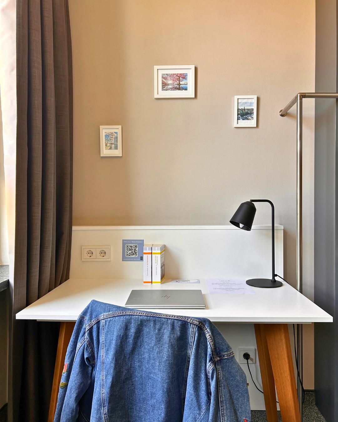 Mal kurz im Projektmodus. Mal schnell ins Stadtleben.
Im HUB Harburg geht beides – ohne Umwege.
Die Base für alle, die Arbeit und Auszeit einfach verbinden wollen.
HOTEL
WORK
FREIZEIT
#HubApartments