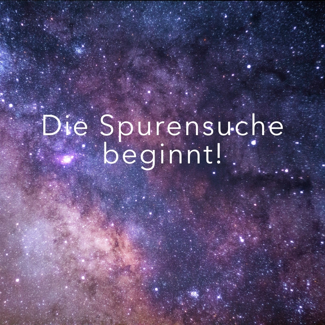 Mit glänzendem Gefieder, spitzer Zunge und einem Geheimnis, das er natürlich NICHT verraten will. 🙊
Frech, klug und immer ein kleines bisschen zu neugierig – so flattert er durch den Weltraum. 🚀✨
Ob er wohl den Schlüssel zum Universum in seinem Schnabel trägt… oder einfach nur die nächste Pommes vom Teller klaut? 🍟😅
Eins ist sicher:
Rabe Kosmos hat mehr als nur eine Überraschung auf Lager.
#RabeKosmos #derRabeweissmehr #frechundgeheimnisvoll #theatervogel #kosmosabenteuer