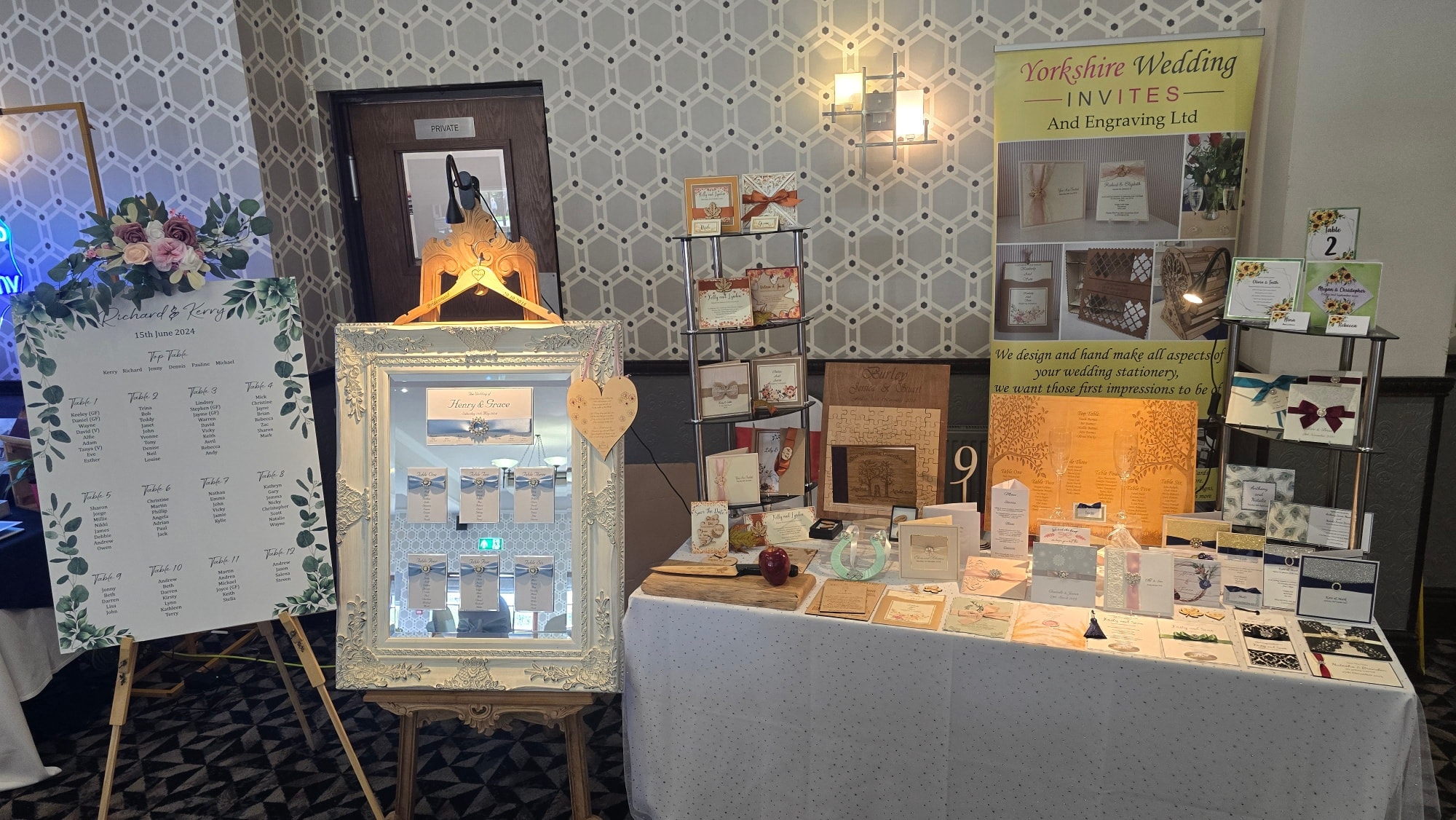 Set up for the Pastures Lodge Wedding Fayre, last minute event for us. Plenty of great suppliers and the venue looks great too.
Yorkshire Wedding Invites and Engraving , @natalijaco.photography @thepurplepeony2022 @jordanogradymagic