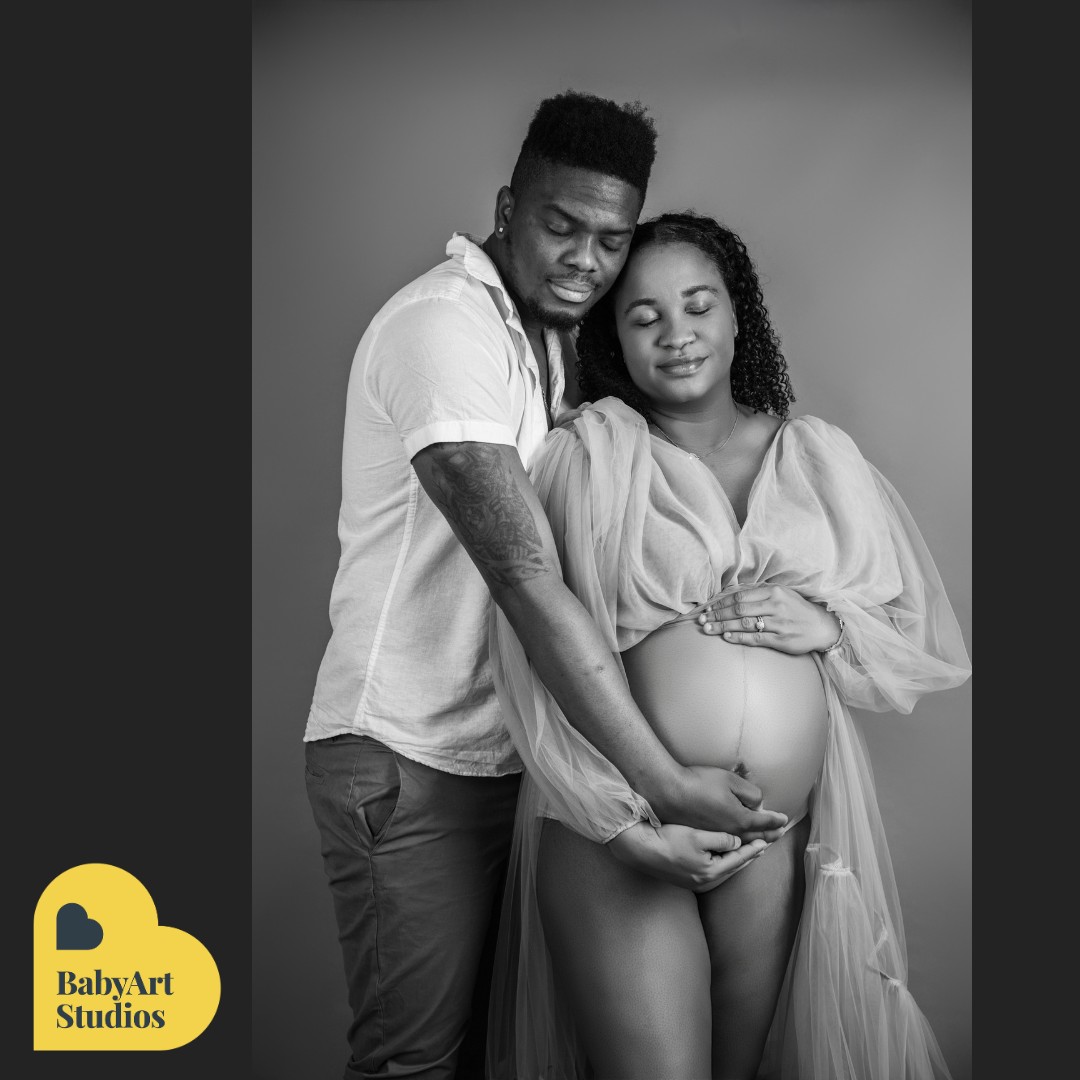 I love this image so much, it's just so beautiful, tender and loving ?
We can't wait to welcome these guys back to our studio this week for their newborn session and to meet their little bundle of joy ?
#BabyArtStudio
.
.
.
.
.
#babyartstudios #familyphotography #familyphotographer #familyphotoshoot #familyportraits #familyfun #photography #photographer #newborn #newbornphotography #love #happyfamily #familytime #portraitphotography #photooftheday #portraitperfection #portrait #babyphotography #lifestylephotography #baby #familygoals #familyphoto #familyportrait #hampshirephotography #hampshirephotographer #family #portraitsbypeartree #shoplocal #shopsmall