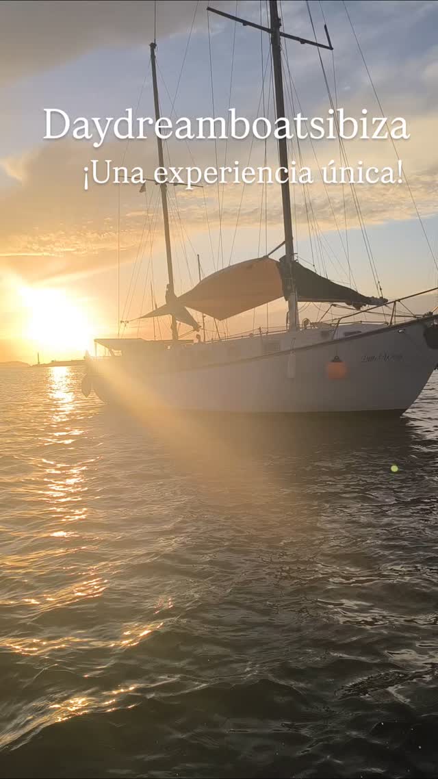 Luz cálida, colores suaves y ritmo lento...¿Qué más se puede pedir en esta época del año?
?Es más, contamos con una pluralidad de servicios, horarios y ganas de ofrecer experiencias maravillosas, todo en el mismo paquete.
?¡El disfrute está garantizado! Y la vivencia es ideal para todo tipo de público. ¡El plan perfecto!
♥️Contáctanos y que nos lleve el aire en esta preciosa estación...
___________________________________
✨Warm light, soft colors and slow pace...What more could you order for at this time of year?
?Also, we have a variety of services, schedules and we offer wonderful experiences, all in the same pack.
?Enjoyment is guaranteed! And the experience is ideal for all types of persons.The perfect plan!
♥️Contact us and let the air take!
#boatsibiza #vacacionesibiza #calabassa #ibizaboatservice #ibizaplaya #ibizasunset #ibizalove #ibizaatardecer #ibizaexpert #ibizarestaurant #ibizastyle #calacompte #ibizaexplore