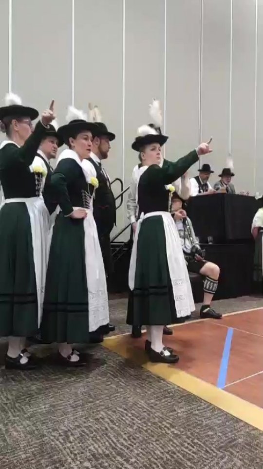 29. nordamerikanisches Gaufest 2023 in Cleveland - Gruppenpreisplatteln Denver/Dießen
•
•
•
#Gaufest #Preisplatteln #Amerika #Trachtenverein #Platteln #Deandldrahn #Wertungsplatteln #HTVDießenStGeorgen #TEVEdelweiss
