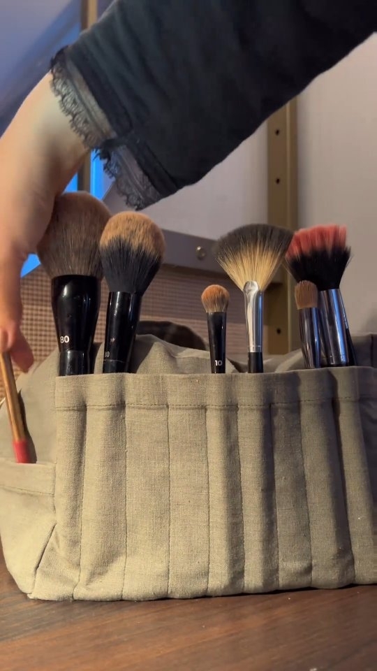 Packing Essentials✈️
Customize your packing journey with our Gemini organizers ✨♊️
•Pretties organizer with detachable pouch. Made for lingerie and other essentials.
•Baby Gemini ( Can be used as a normal pouch for make up and skin care and also reverses into a mini makeup station).
•Gemini Makeup Bag (reverses into a makeup station) 3 piece set that contains 1 big Gemini reversible bag with 2 mini pouches.
#travelorganizer #packing #sustainable #upcycle #makeupbag #organizers #travel #vacation