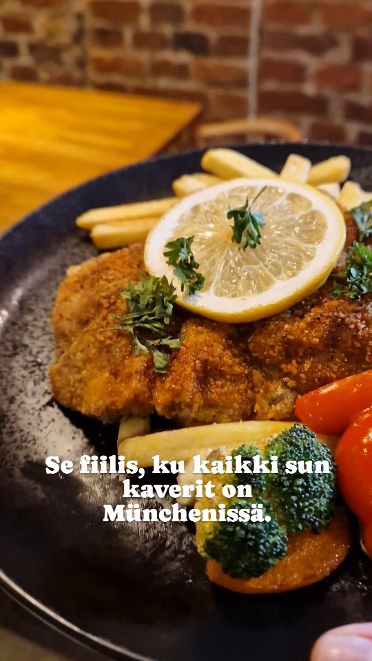 Miten sä lohduttaudut siitä, ettet päässy Münchenin sadonkorjuujuhlaan?
#rantakerttu #ravintola #oktoberfest #paulaner #diamondbeverages #ravantit #perheyritys #turku #åbo #vierasvenesatama #perheravintola #jokiranta #wienerleike #schnitzel #currywurst