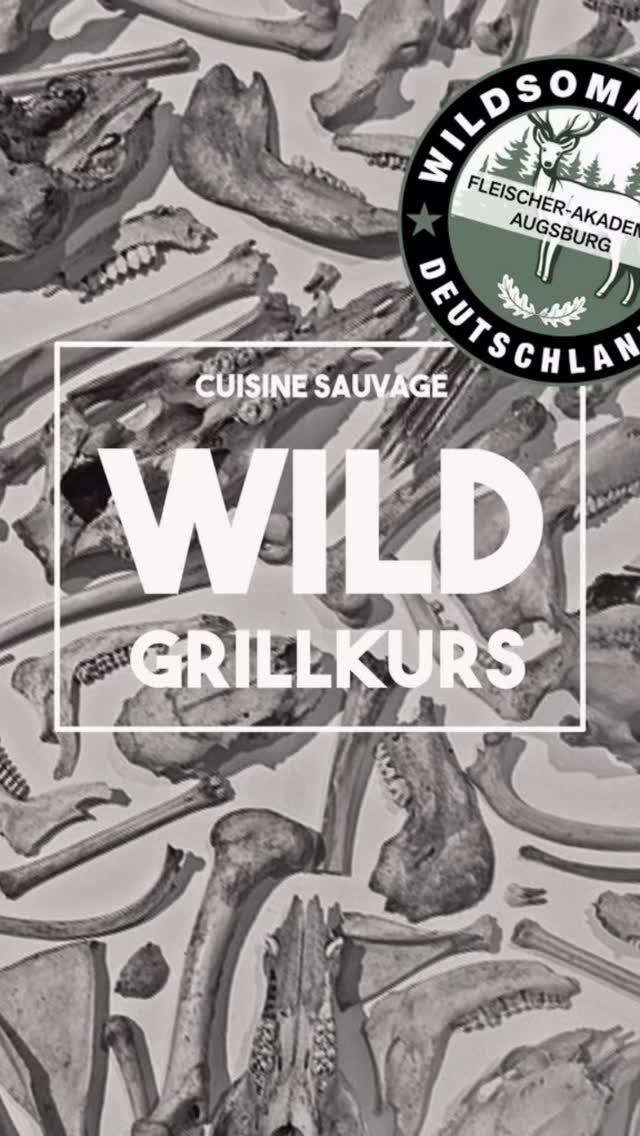 🔥 Wilder BBQ Grillkurs in der Försterei Hammer 🔥
📯Zur Begrüßung gibt es einen ganz besonderen Aperitif - heiße Schokolade und wer möchte mit Schuss.
Genießt einzigartige wilde Kunst & Kulinarik!
Essbare Wildschwein Skulpturen gibt es nur bei der Wilden Sophie!
Mitten in den Wäldern Brandenburgs, im historischen Ambiente der Försterei Hammer, zeigt dir die Wilde Sophie, wie vielfältig, gesund und köstlich Wildbret sein kann. Martin Roth von @avantur_de teilt mit euch seine Leidenschaft für das ursprüngliche Kochen am Feuer.
Erlebe einen Tag voller Genuss, Handwerk und Waldduft🌲
14. Februar 2026
11.00 -17.00 Uhr
FORSTBETRIEB HAMMER, AN DER B179
GROSS KÖRIS, OT HAMMER
WAS EUCH BEIM WILDEN GRILLKURS ERWARTET
Aperitif & Getränke-Pairing
6-Gänge-Menü vom Feuer
Herstellung von Wildmaultäschchen
Wildkräuter- & Gewürzkunde
Zerlegen einer Keule
Broschüre mit wilden Infos
Shuttle-Service von nächsten Bahnhof (auf Anfrage)
Das Kurs Angebot kann auch privat gebucht werden und wird individuell auf euch zugeschnitten. Die Teilnehmerzahl begrenzt sich auf 16 Personen.
Ob Teamevent, Firmenevent oder private Geburtstagsfeier – bei der Wilden Sophie trefft ihr garantiert ins Schwarze!
Jetzt Plätze sichern und Natur erleben! 🦌🔥
#bbq #wildeküche #wildkräuter #wildesophie #grillkurs #wildbret #brandenburgerforsten #großköris #lagerfeuer #wildaufwild #jagd #valentinstag #wintergrillen #berlin #abenteuer