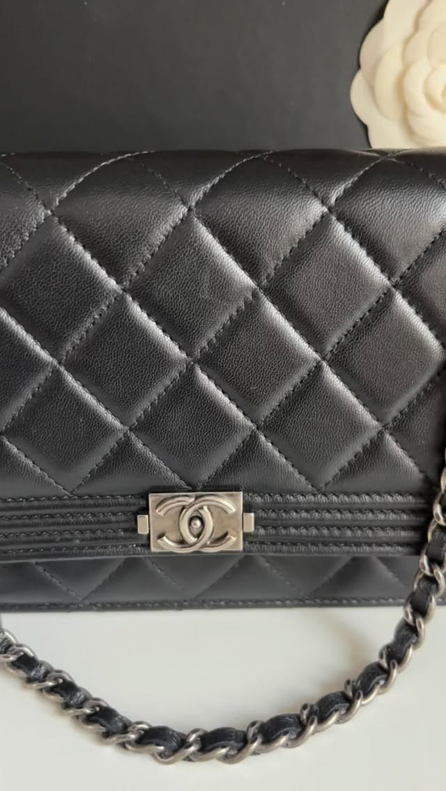 ilovehandbags_com_post_17908630647163318