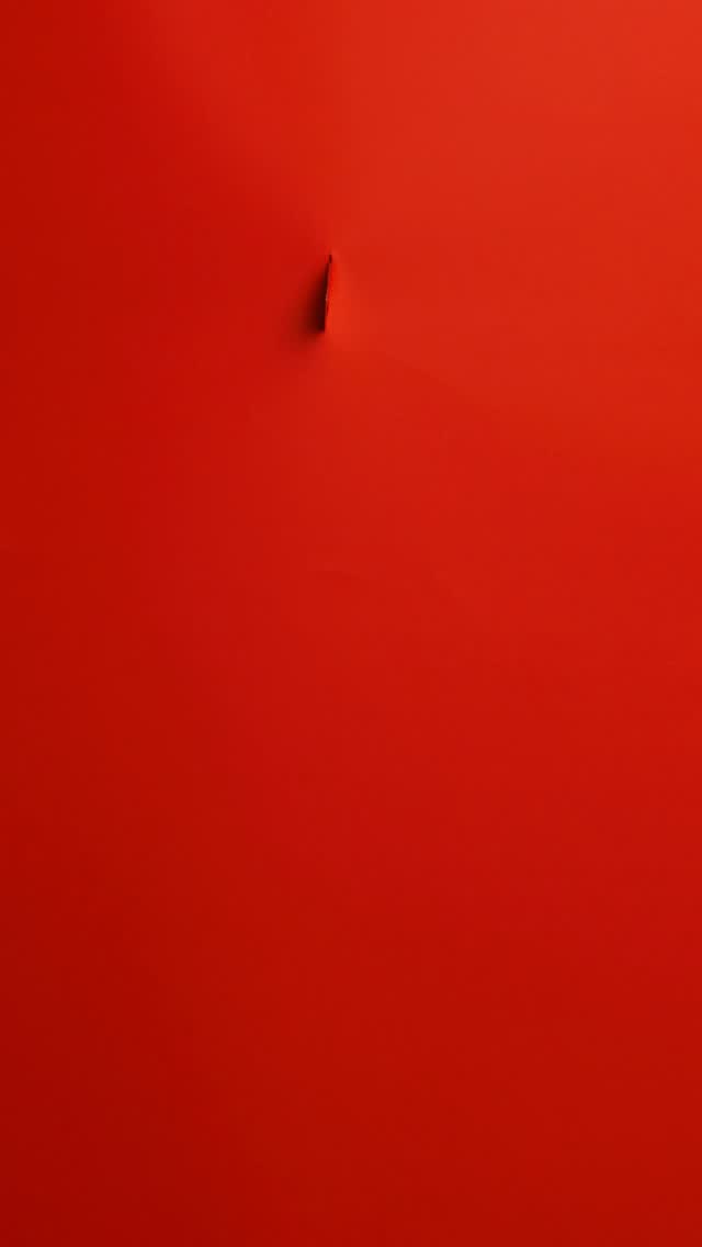 Aufgeschnitten. Aufgerissen. Und dann kommt er: unser legendärer Caesar Salad. 🥗🔥
Ultra crunchy, cremig und einfach perfekt zum Flammkuchen – oder ganz entspannt als Hauptrolle auf deinem Tisch.
Hungrig? Dann schau auf www.lefeu.de vorbei und wirf einen Blick auf unsere Speisekarte. 👀✨