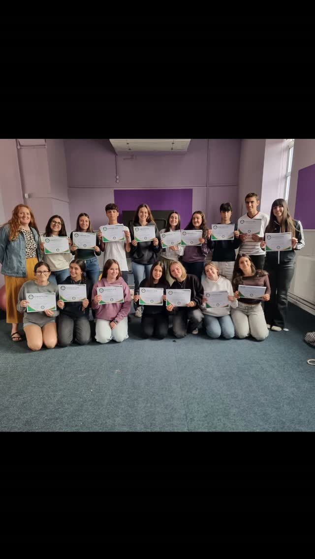 Three weeks, so many memories, and a whole lot of English learned along the way!
Our students have spent the past three weeks fully immersed in Irish culture, from experiencing local traditions and activities to exploring Ireland and getting to know life in our community.
They’ve worked hard, stepped outside their comfort zones, made new friends, improved their English and experienced a little taste of what it’s like to call Ireland home.
We are so proud of everything they have achieved and it was wonderful to see them receive their completion certificates.
Congratulations to you all. We hope you go home with fantastic memories, new friendships and a little bit of Ireland in your hearts.
Thank you for choosing Offaly Language Academy. It has been a pleasure having you with us!
#ireland #learnenglishinireland #studyenglishinireland #vistoffaly #visitbirr