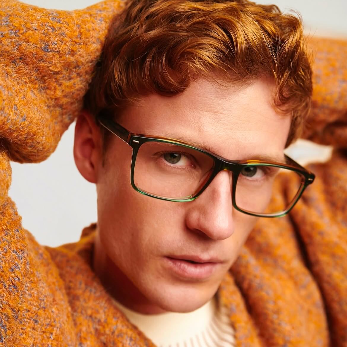 ?✨ ¡Caballeros, también pensamos en vosotros! ?
Aunque en nuestras redes no siempre lo mostramos, en nuestra óptica tenemos un amplio muestrario de gafas graduadas para hombre ??. Desde modelos clásicos y elegantes hasta diseños más atrevidos y con personalidad, como las gafas de @woodyseyewear . ?Un toque diferente con detalles únicos que marcan la diferencia.
? Si buscas calidad, estilo y originalidad, ven a descubrir los nuevos modelos que tenemos para ti. Te asesoramos para encontrar las gafas perfectas según tu estilo y necesidades.
? ¡Te esperamos en nuestra óptica! ?♂️?
#GafasDeCaballero ?️ #WoodysEyewear ? #EstiloConPersonalidad ? #ÓpticaQueTeCuida ?