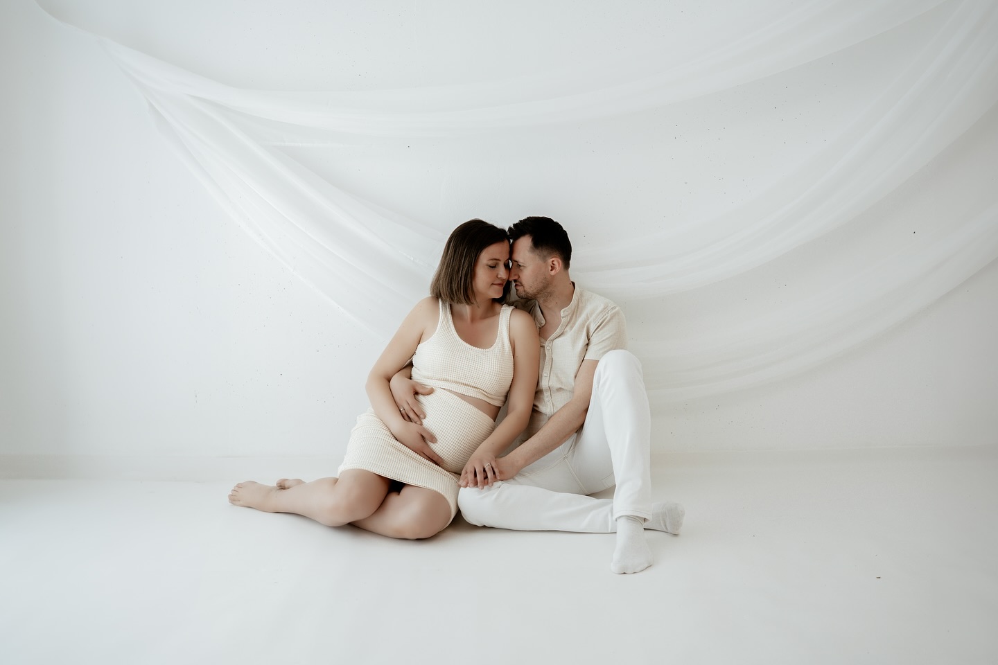 Schwangerschaftsshooting im Studio ?
#pregnant#schwangerschaft#schwangerschaftsfotografie#schwangerschaftsshooting#schwangerschaftsbauch#schwanger#pregnantbelly#pregnancybelly#untermeitingen#schwabmünchen #augsburg#landsberg#landsberg_am_lech#bavaria#pregnancy#pregncyphotography#pregnancyphotoshoot#allgäu#munich#germany#fotostudio#babybauchfotoshooting#babybauchfotos#babybelly#babybauchfotografie#babybauchwächst