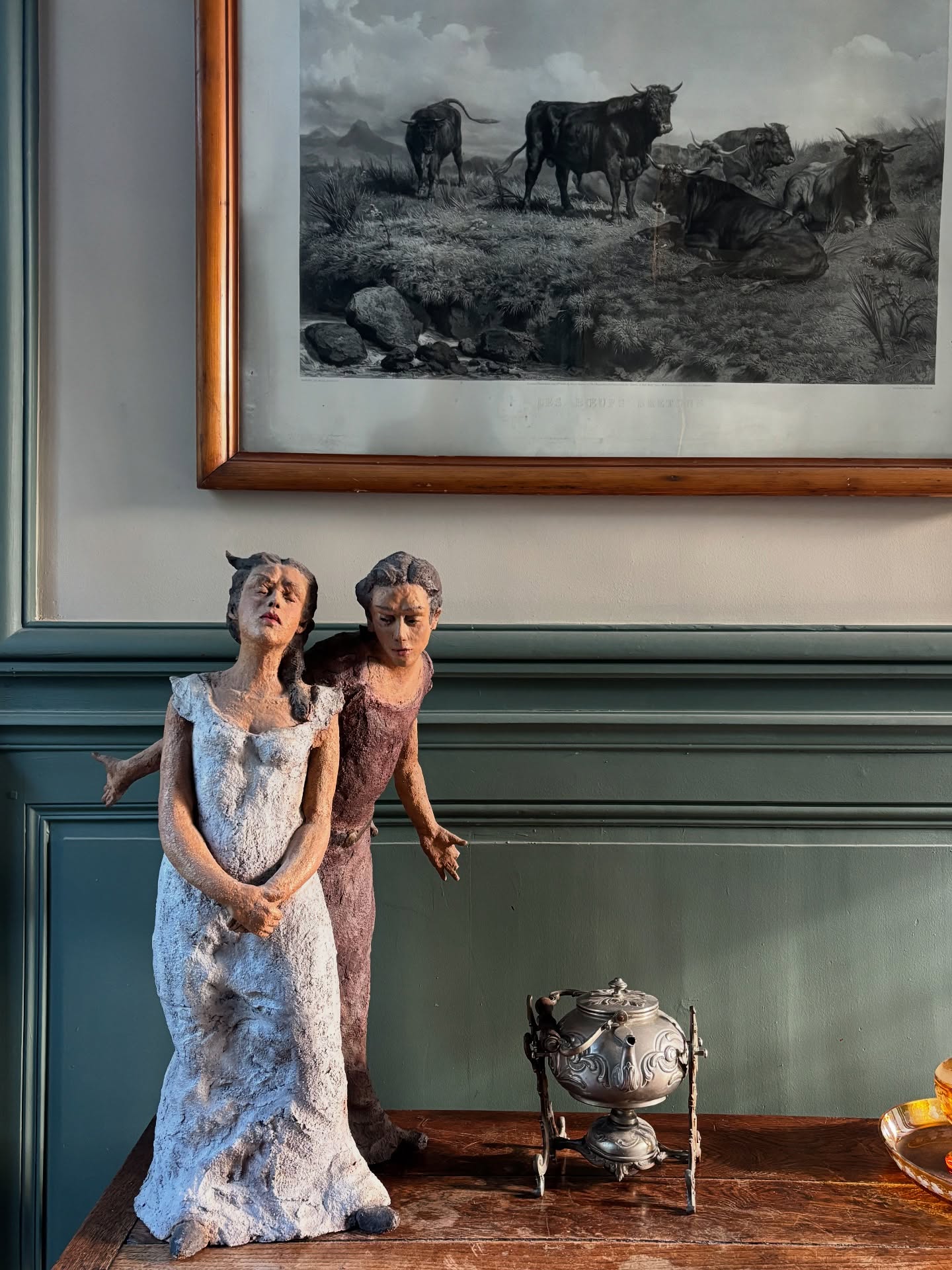 Une estampe de Rosa Bonheur et une sculpture de Rodrigue et Chimène dans l’entrée du château ?
#rosabonheur #chateaurosabonheur #rodrigueetchimene #sculpture #estampe #gravure