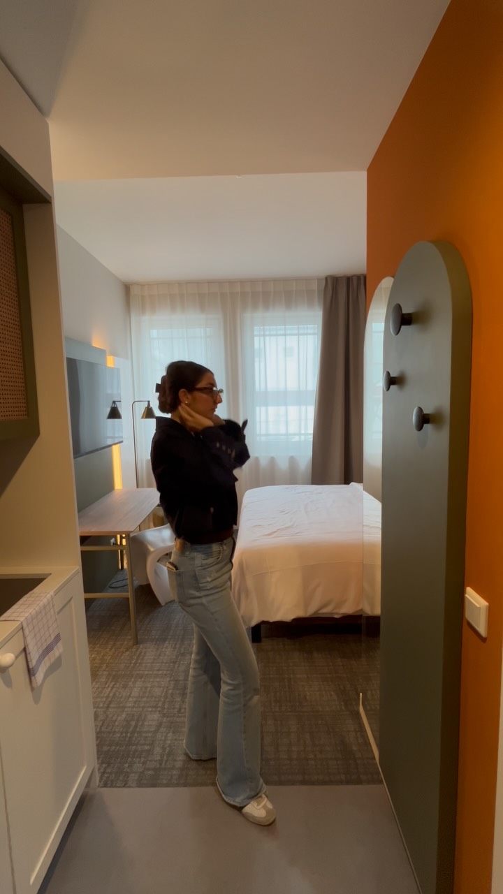 ? This is the place where I can…
…euch mal zeigen, wie gut man’s bei uns im HUB haben kann. ?
? Lust auf eine Roomtour?
Dann kommt mit und verpasst nicht die Eröffnung am 15. September. 
Ab dann erwarten euch 58 Apartments in St. Georg, perfekt gelegen zwischen Hauptbahnhof und Alster.
#weileseinHUBist