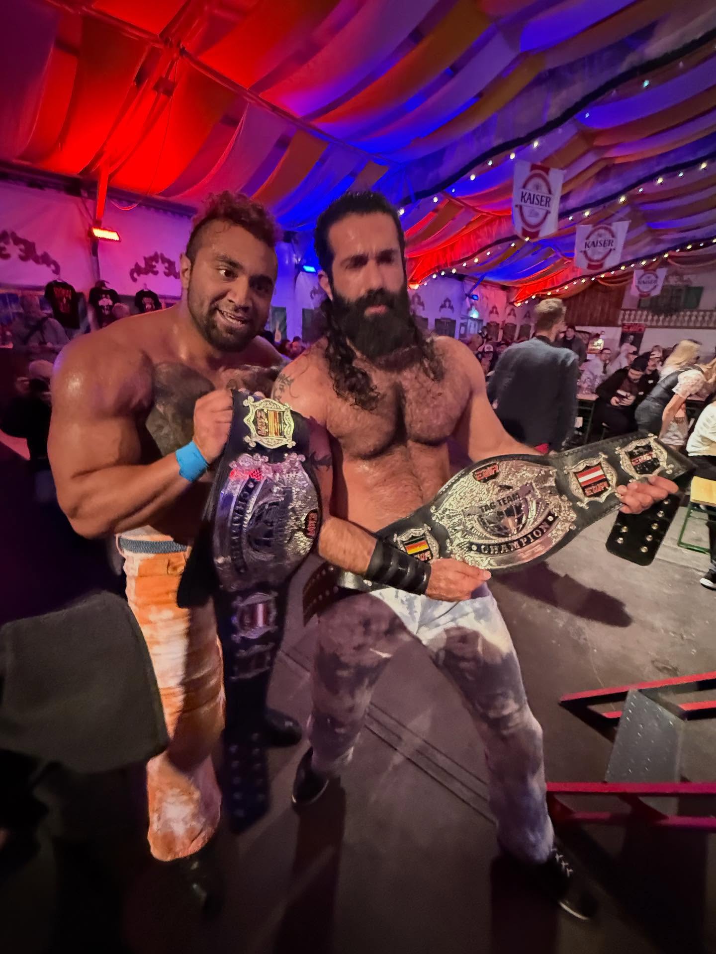 Wrestling am #urfahranermarkt 🤜🤛#linz #linzamagazin #wrestling Wrestling am #urfahranermarkt 🤜🤛#linz #linzamagazin #wrestling