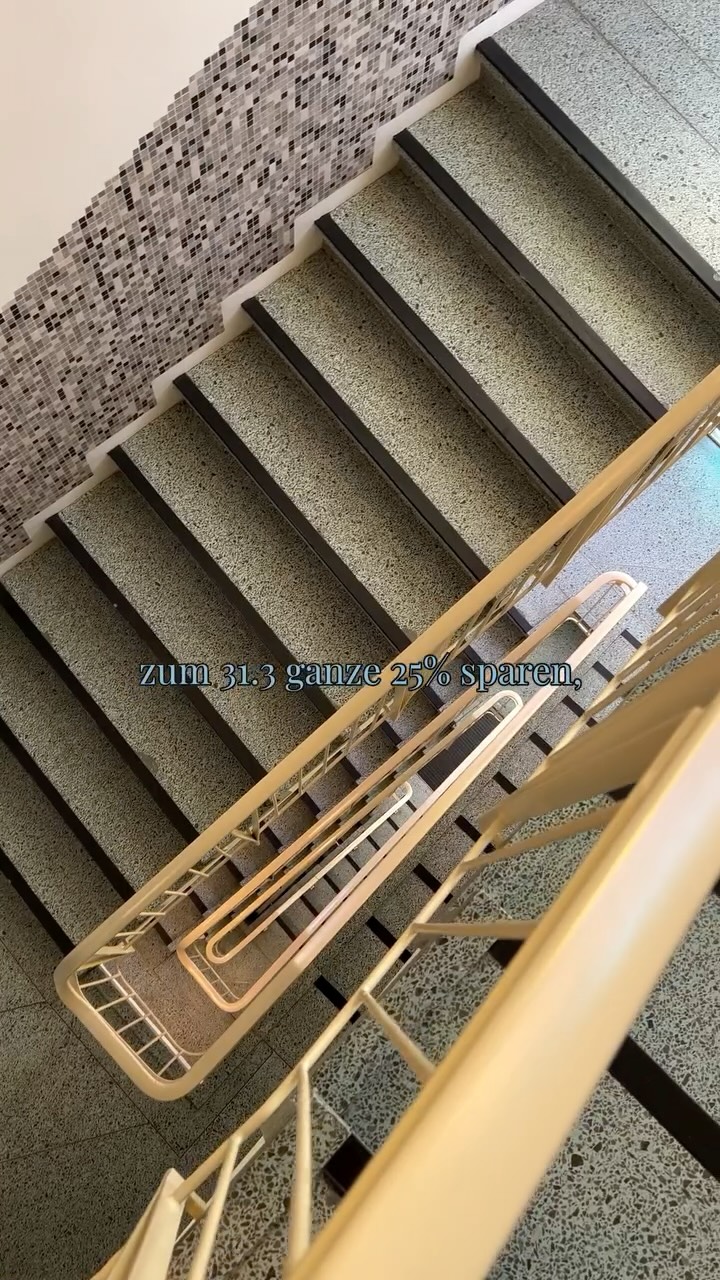 Willkommen bei den HUB Apartments, deinem Zuhause auf Zeit.
Was das heißt? Ganz einfach: Du bekommst den Komfort eines eigenen Apartments ?️ (mit Kitchenette, Schreibtisch & viel Platz), die Flexibilität eines Hotels ? (digitaler Check-in, wöchentliche Reinigung und Dachterrasse) und das Gefühl, einfach anzukommen.
? Ideal für Citytrips, Business-Stays, Longstays oder kleine Auszeiten zwischendurch.
Und jetzt kommt’s noch besser:
Mit unserem Herbstspecial bekommst du 25 % auf deine Buchung!
✔️ Buchungszeitraum: 1.10.–1.11.
✔️ Reisezeitraum: 1.10.–31.3.
✔️ ab 2 Nächten, alle Kategorien, non-refundable
Kein Code nötig. Der Rabatt wird dir automatisch abgezogen in unserer Buchungsmaschine. ?
? Das Angebot gilt für den Standort in Hamburg-Harburg!
? Einfach online buchen, bequem einchecken und Hamburg so erleben, wie du willst.
➡️ Link in Bio klicken & deinen Herbsttrip sichern.
SALE
RABATT
HOTEL