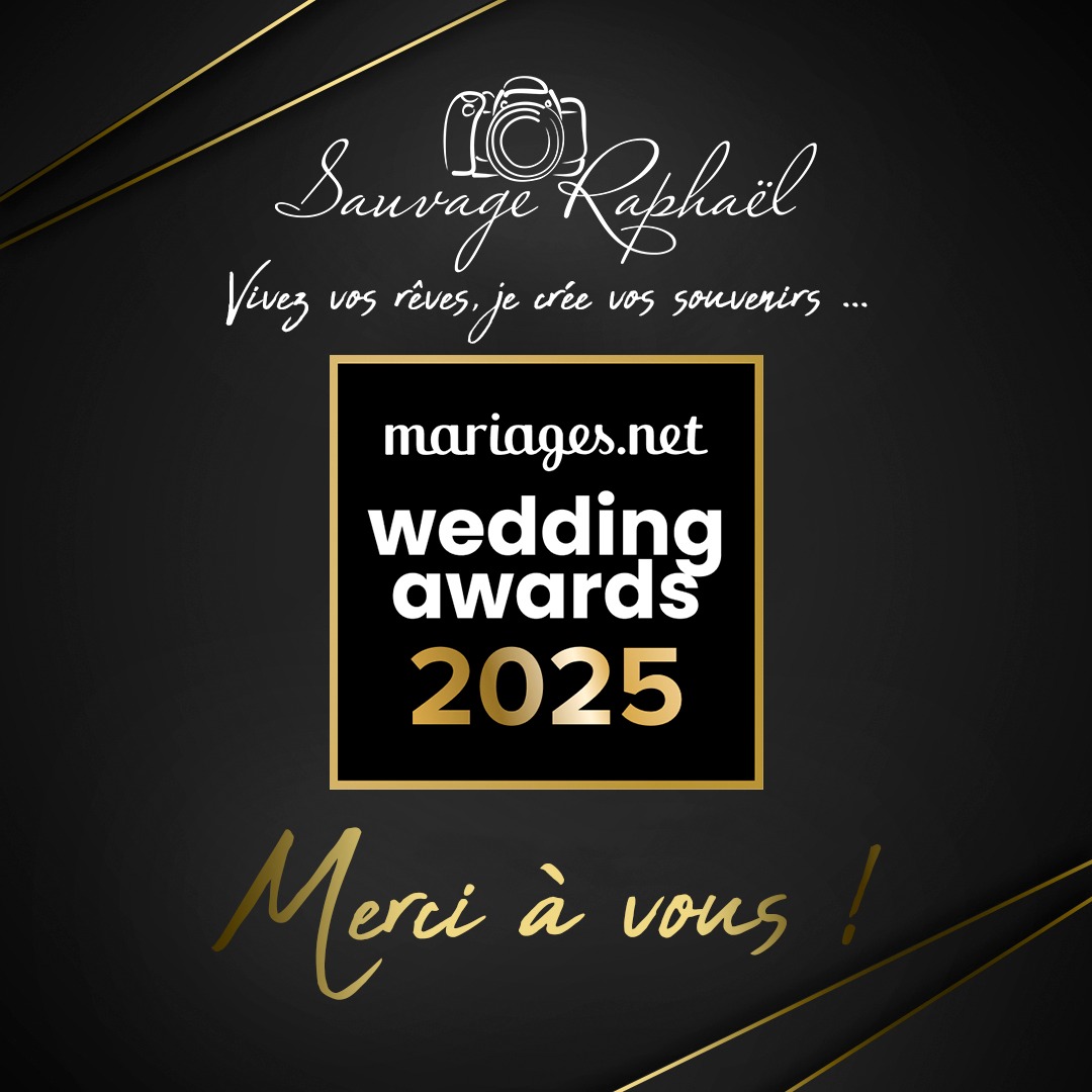 ? Wedding Awards 2025 : 11ᵉ année consécutive !
Quelle joie et quelle fierté !
Nous venons de remporter pour la 11ᵉ année consécutive le Wedding Award 2025 décerné par Mariages.net ?
Une magnifique reconnaissance de notre passion, de notre engagement et de la confiance que vous nous accordez depuis toutes ces années.
Depuis 2012, nous avons eu le bonheur d’accompagner plus de 200 couples dans l’un des plus beaux jours de leur vie.
Chaque mariage est une nouvelle aventure, chaque histoire une émotion à photographier, chaque sourire un souvenir à graver ✨
Un immense merci à tous les mariés qui nous font confiance, année après année.
Votre bonheur est notre plus belle récompense ❤️
Et maintenant… cap sur de nouvelles histoires inoubliables à vivre ensemble l'année prochaine !
#WeddingAwards2025 #MariagesNet #PhotographeDeMariage #PhotographeAlsace #RaphaelSauvagePhotographe #WeddingAward #PhotographeFrance #WeddingPhotographer #PhotographePro #PhotographeEmotion