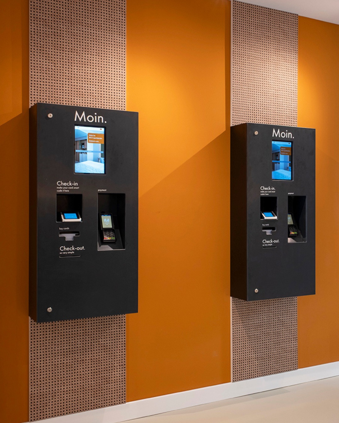 Buchen, einchecken, wohlfühlen und das alles digital.
So unkompliziert, dass du mehr Zeit für Hamburg hast.
#weileseinhubist #digitalstay