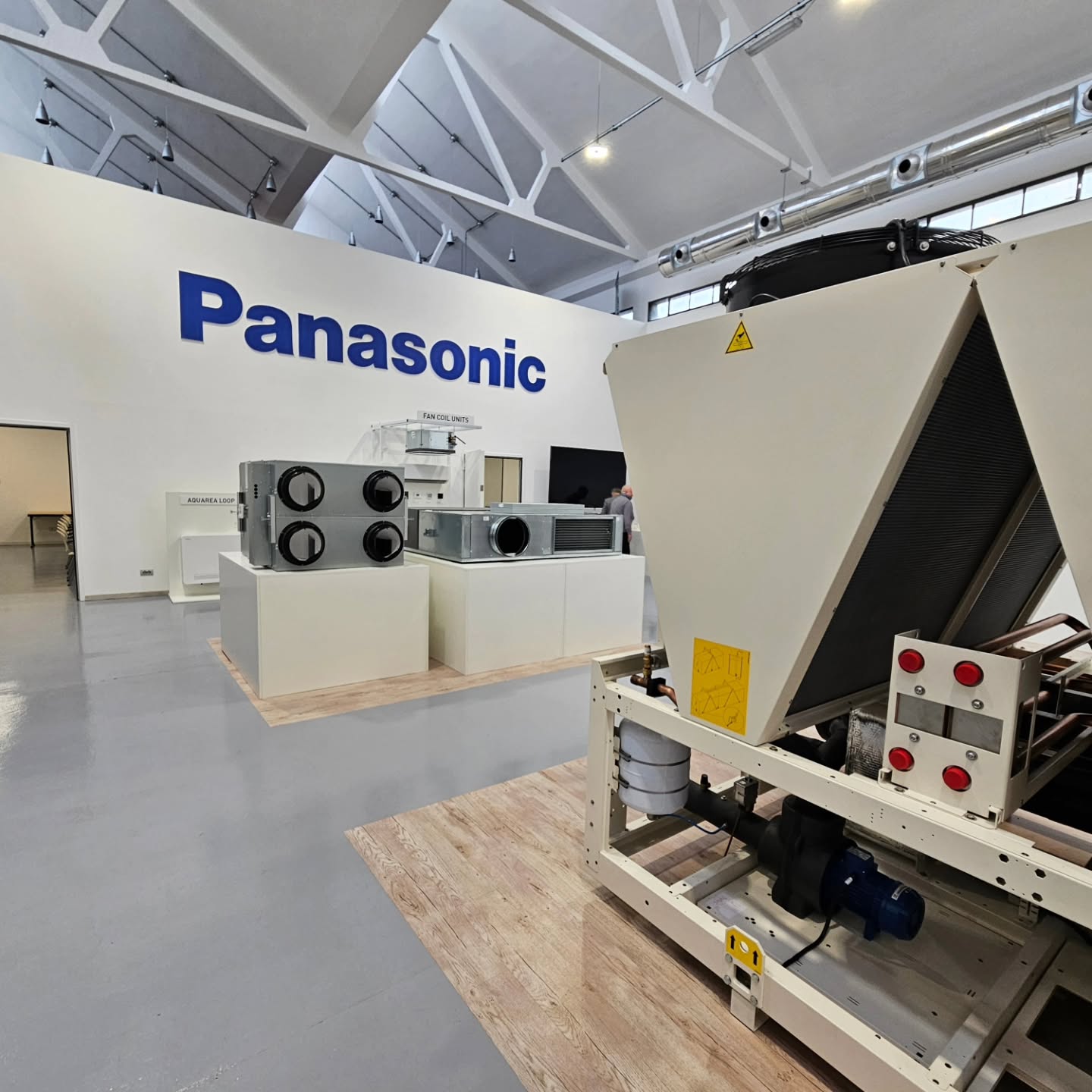 ? Giornata di Formazione Panasonic
Oggi abbiamo partecipato al corso di formazione dedicata ai Pro Partner Panasonic e progettisti: un’esperienza preziosa per approfondire tecnologie, soluzioni innovative e buone pratiche per offrire ai clienti il massimo in termini di qualità ed efficienza.
?? Continuare ad aggiornarsi è fondamentale per garantire installazioni affidabili, prestazioni elevate e un servizio sempre più professionale.
Un grazie a Panasonic per la formazione e la condivisione di competenze!
#Panasonic #ProPartner #FormazioneProfessionale #HVAC #Climatizzazione #Tecnologia #EfficienzaEnergetica #Professionalità #Innovazione #PanasonicProPartner #TrainingDay #Lavoro #Impianti #TecniciSpecializzati