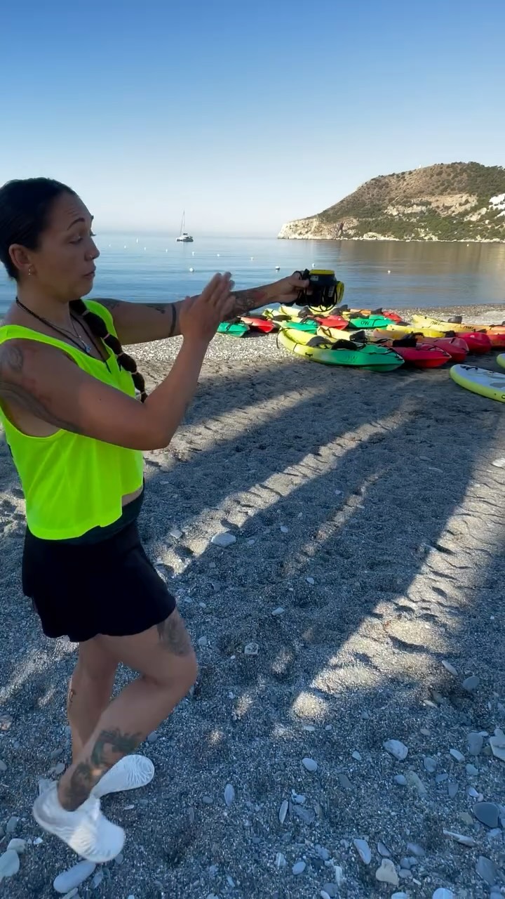 ? donde no podemos mirar Google Maps…
usamos la brújula: sencilla, fiable y nuestra mejor aliada para orientarnos y volver al punto de inicio sin perdernos.
? Aprenderás a manejarla en el curso PADI Open Water Diver, junto a otras técnicas de navegación básicas.
? Reserva tu plaza y empieza tu aventura:
+34 675 138 529 | info@openwatermadrid.com
#PADI #OpenWaterMadrid #BuceoMadrid #BuceoEspaña #mediterraneo #deporte #aventura #aprender #buceo