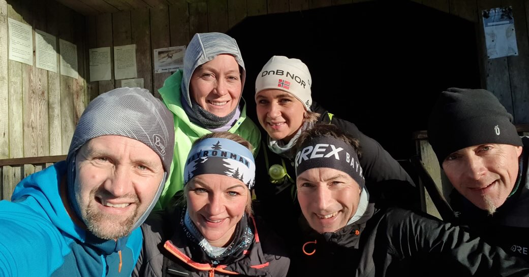 Schöner Jahresabschluss 2025
#hometrail-Büscherllauf
#Silvesterlauf Mariaposching
#Silvesterlauf Sandharlanden
#Katys 1. 100MeilenLauf
Bayronman wünscht euch allen ein gutes neues Jahr 2026🍀