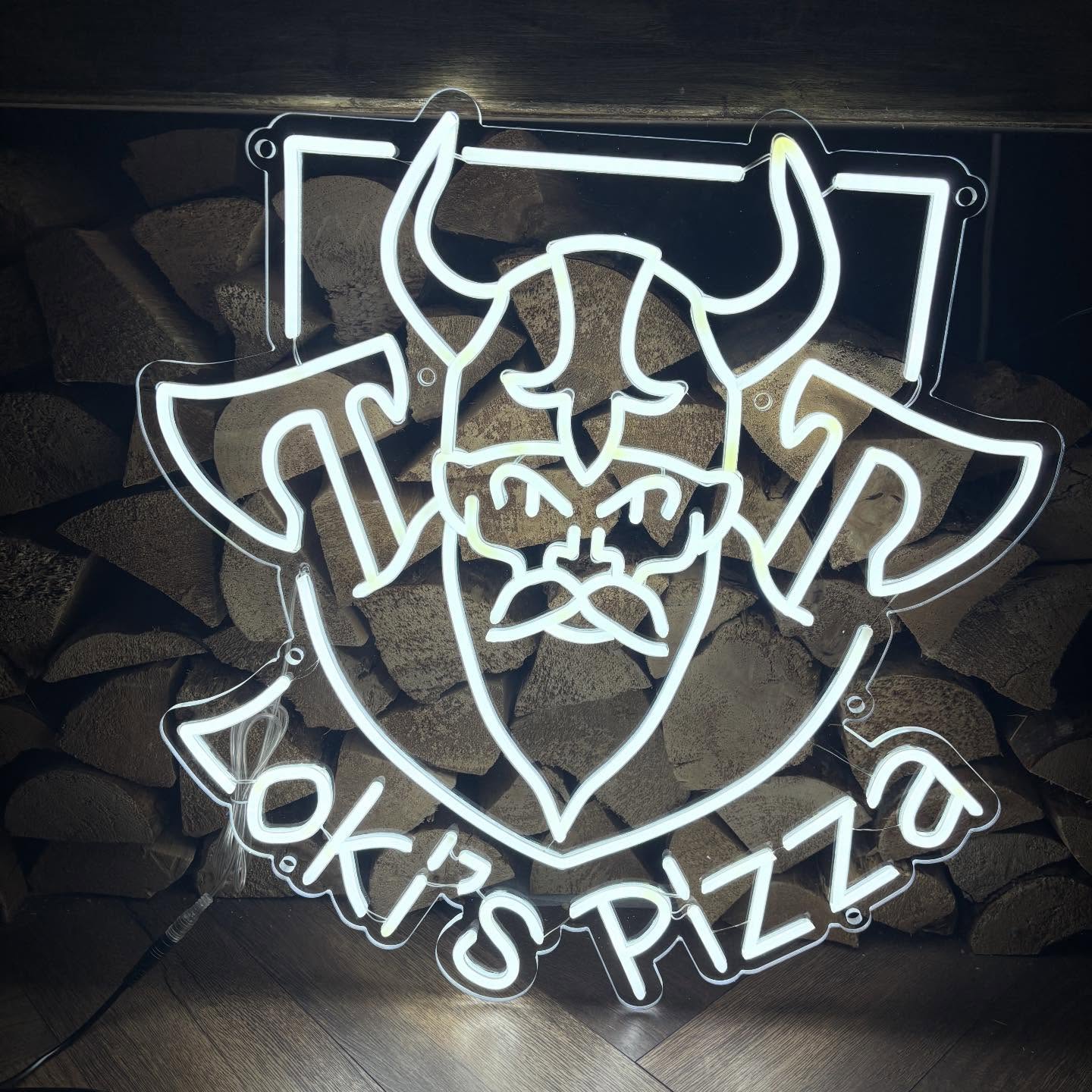 From Loki’s Pizza’s original logo ➡️ digital mockup ➡️ finished LED neon sign.
Custom-designed, carefully crafted, and made to stand out. ?
Who’s logo should we turn into an LED neon sign next? ?
#ledneonsign #smallbusiness #logo #nameinlights