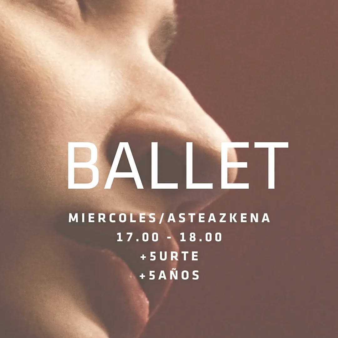 Ballet ?
Claudia Lara es graduada en la Escuela Nacional de Artes de la Habana Cuba en la carrera de danza contemporánea,folklor y espectáculos musicales,más tarde bailarina de de la CIA Danza Teatro Retazos.
@lara.faunde
#balletsopelana#balletniñassopwlana#balleturibekosta#balleturduliz#balletplentzia#balletberango#balletgetxo#balletniñas