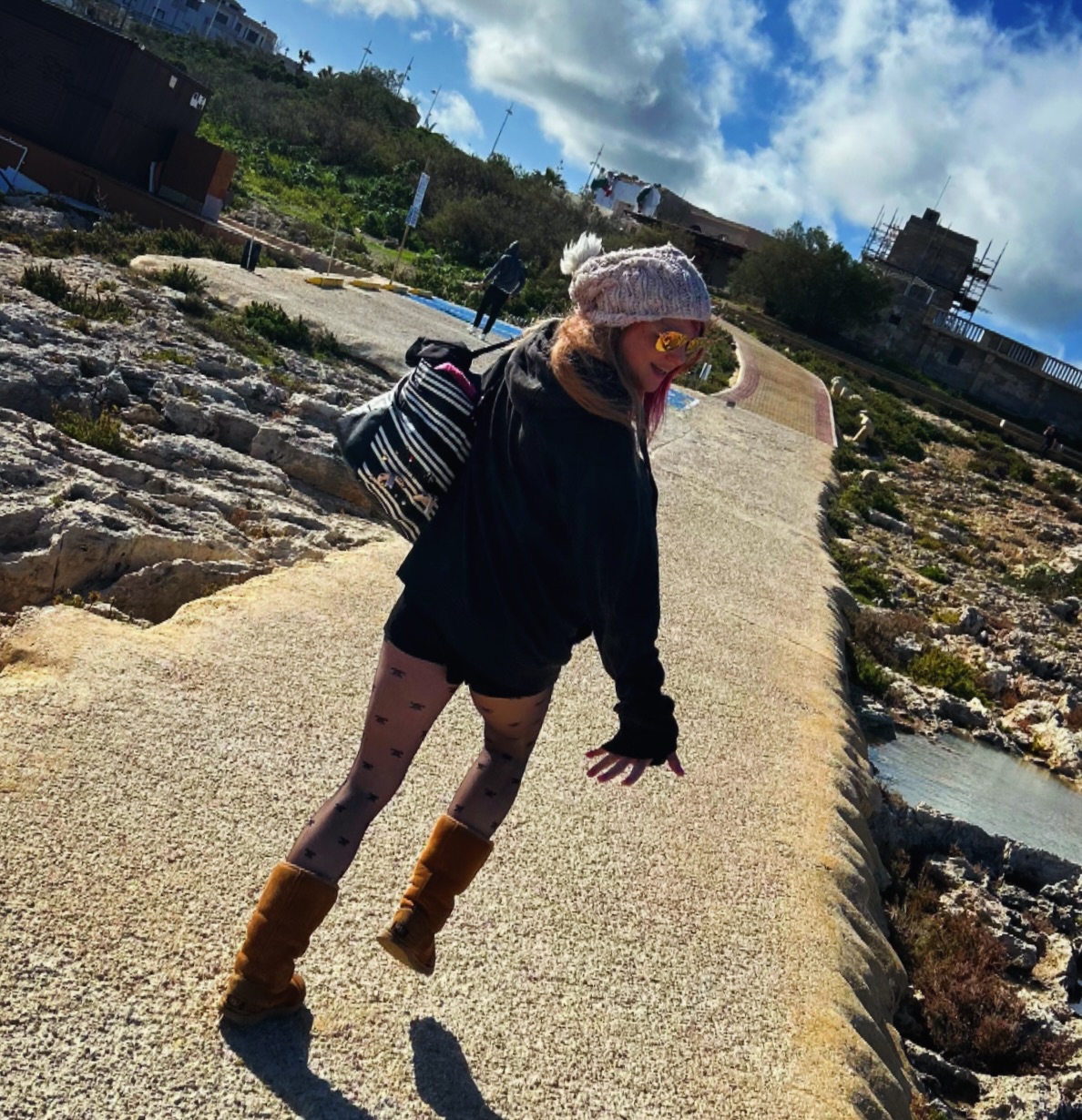 The quiet before the chaos #maltaā¤ļø #walksonthebeach Mentally: packing emotional...