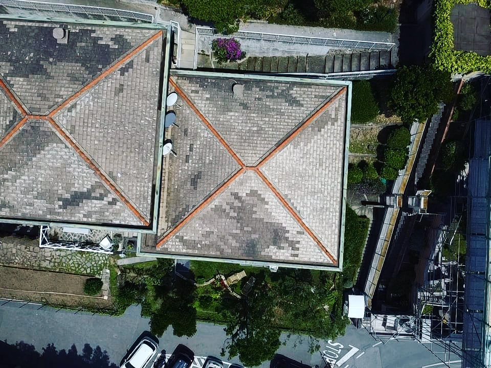 Se vi dicessimo che durante questo sopralluogo il nostro drone ha dovuto combattere contro un gabbiano? ?
#dariansrl #sopralluogo #impiantofotovoltaico #gabbiani #liguria #arenzano #pinetadiarenzano #gabbianicattivi