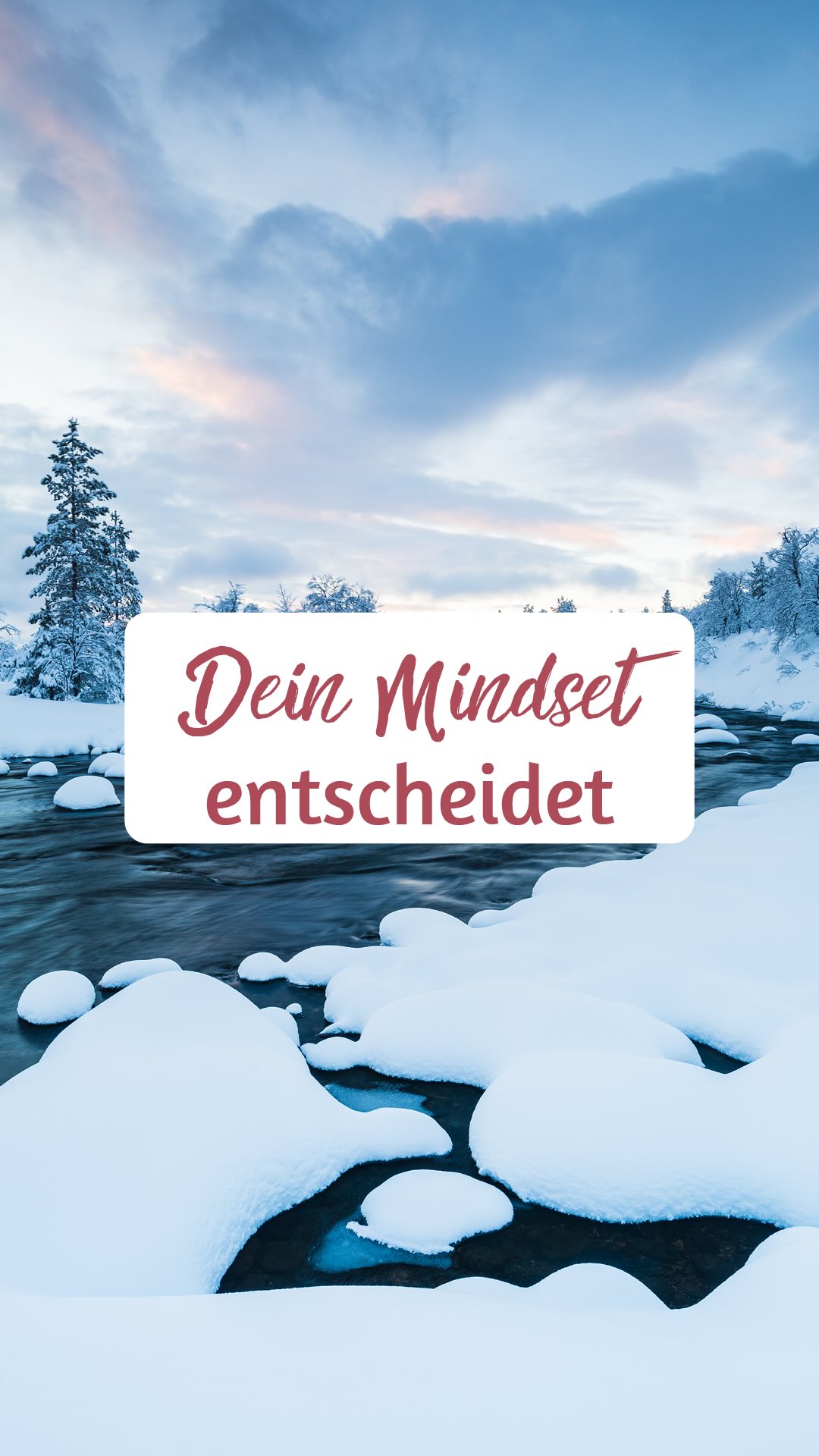 Viele Menschen halten Dinge für unmöglich, weil sie gelernt haben, sich selbst klein zu halten.
Nicht, weil sie es nicht könnten, sondern weil sie irgendwann angefangen haben, fremde Stimmen ernster zu nehmen als ihre eigene.
„Das schaffst du nicht.“
„Das ist zu viel.“
„Sei realistisch.“
Und plötzlich fühlt sich das Leben enger an, obwohl in dir so viel mehr steckt.
Mit der richtigen inneren Haltung verändert sich alles. Du beginnst, Möglichkeiten zu sehen, wo vorher Grenzen waren. Du hörst auf, dich von Meinungen aufhalten zu lassen, und fängst an, dir selbst wieder zu vertrauen.
Mindset bedeutet nicht, alles schönzureden. Mindset bedeutet, dir selbst mehr zuzutrauen als deinen Zweifeln. Auch dann, wenn es für andere unmöglich erscheint.
? Du musst niemanden überzeugen. Du darfst deinen eigenen Weg gehen. Denn vieles wird erst möglich, wenn du aufhörst, es für unmöglich zu halten.
?Wenn du spürst, dass es Zeit ist, größer von dir zu denken, kommentiere „Mindset“ und ich melde mich bei dir.
#birgitkuntze #humanimalhealing #bewusstsein #mindset #innerekraft