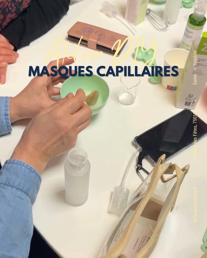 Prendre soin des racines, même au cœur de l’épreuve.
Ce dimanche 8 février a eu lieu un atelier autour de la chimiothérapie et des cheveux ✨
Nous avons parlé des effets secondaires de la chimiothérapie, notamment de la perte de cheveux, ceux-ci étant beaucoup plus fragiles en raison de leur croissance rapide.
Les participantes ont ensuite pu créer leur propre masque capillaire dans une ambiance chaleureuse.
Merci à toutes pour votre curiosité ?
