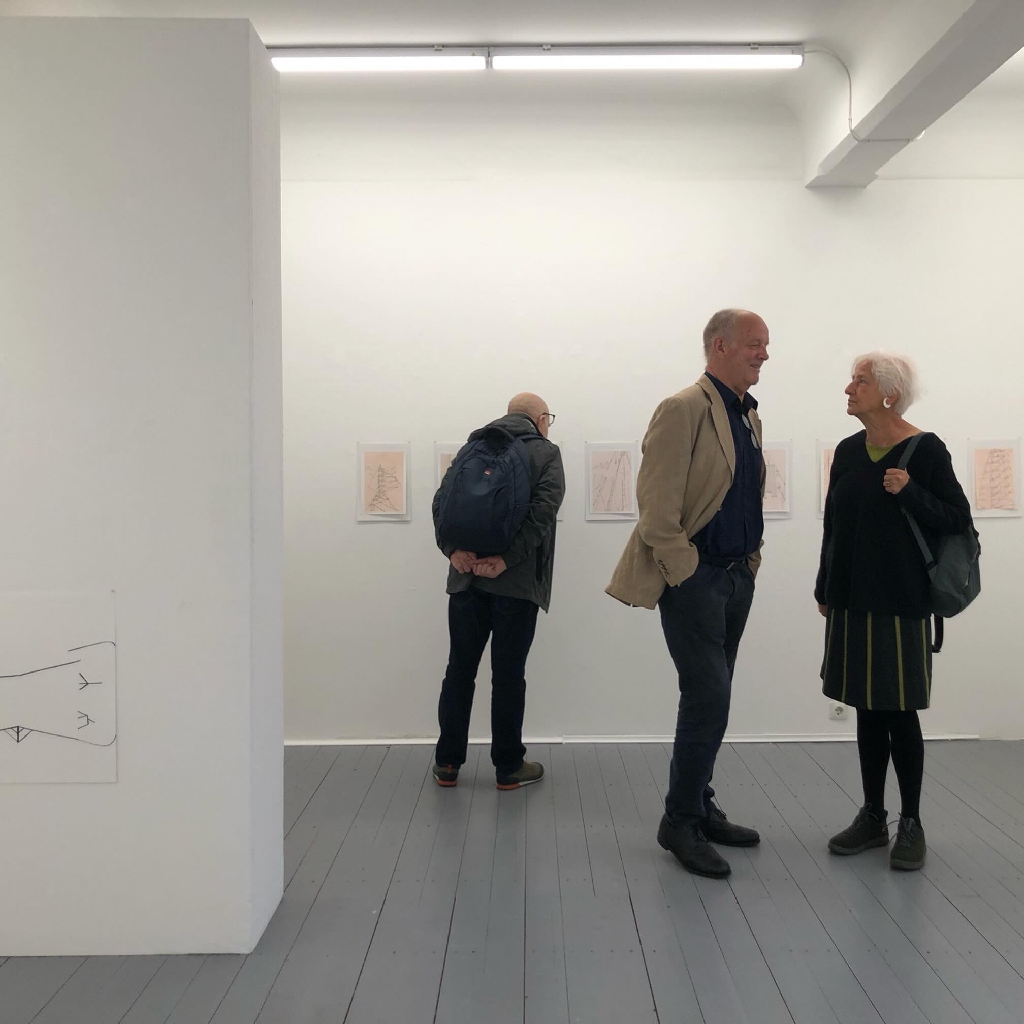 Eindrücke der Ausstellung im SITTart Raum für Kunst von Natascha Borowsky und Suse Wiegand. Heute ist die Ausstellung im Rahmen des Art:Walk Festivals geöffnet. Kommt vorbei. Morgen, Sonntag, ist wie gewohnt geöffnet. Die Künstlerinnen sind anwesend ! #artwalkfestival #dusseldorf @artwalkduesseldorf