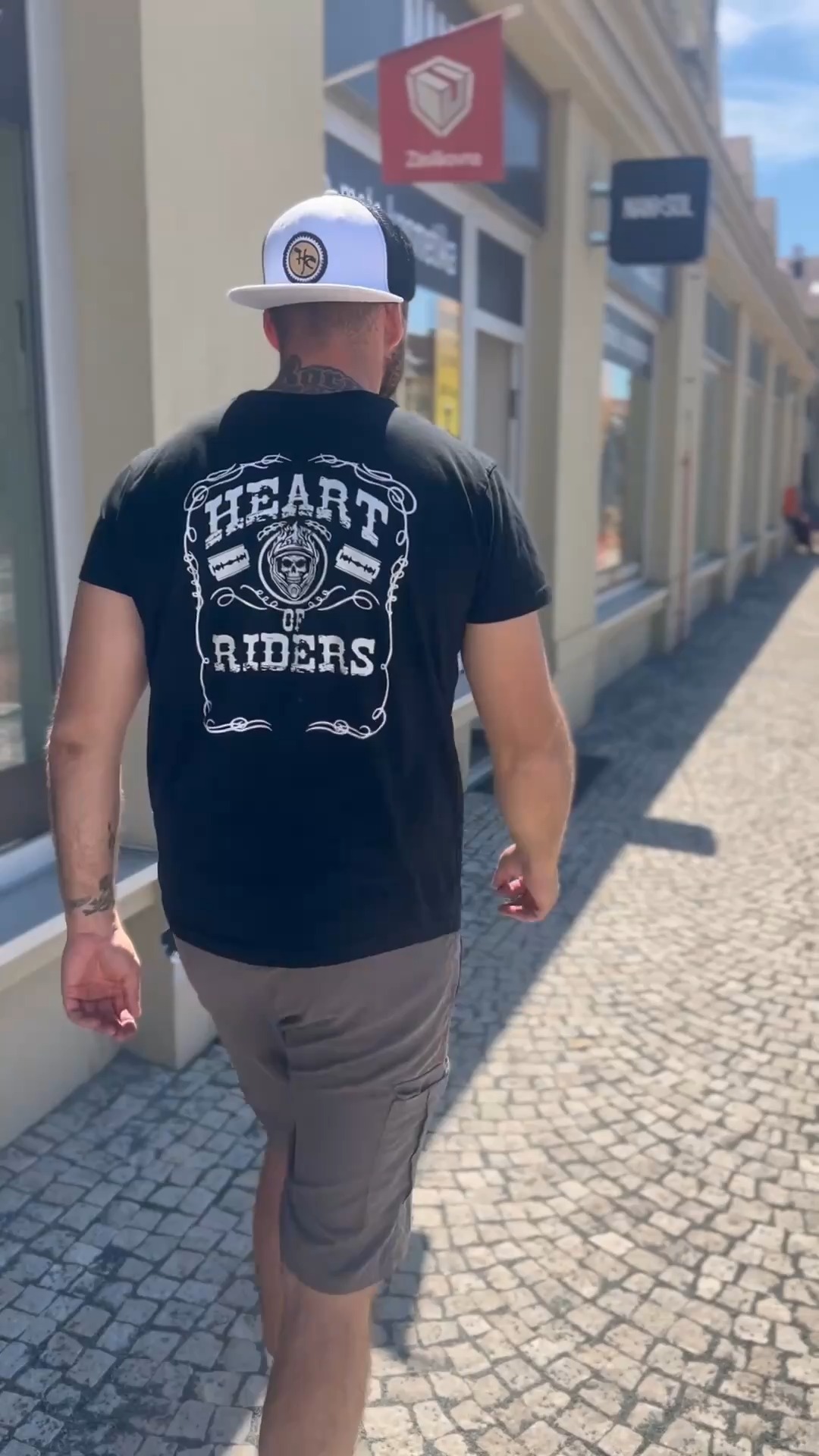 🏍️💨 Skokan na motorce Janek Meduna ví, co znamená extrémní zátěž – a ví i to, čím chránit svůj stroj!
Podívejte se, jaké produkty NANOSOL Janek používá a proč jim důvěřuje i v těch nejdrsnějších podmínkách. 👊
#nanosol.cz#janekmeduna #