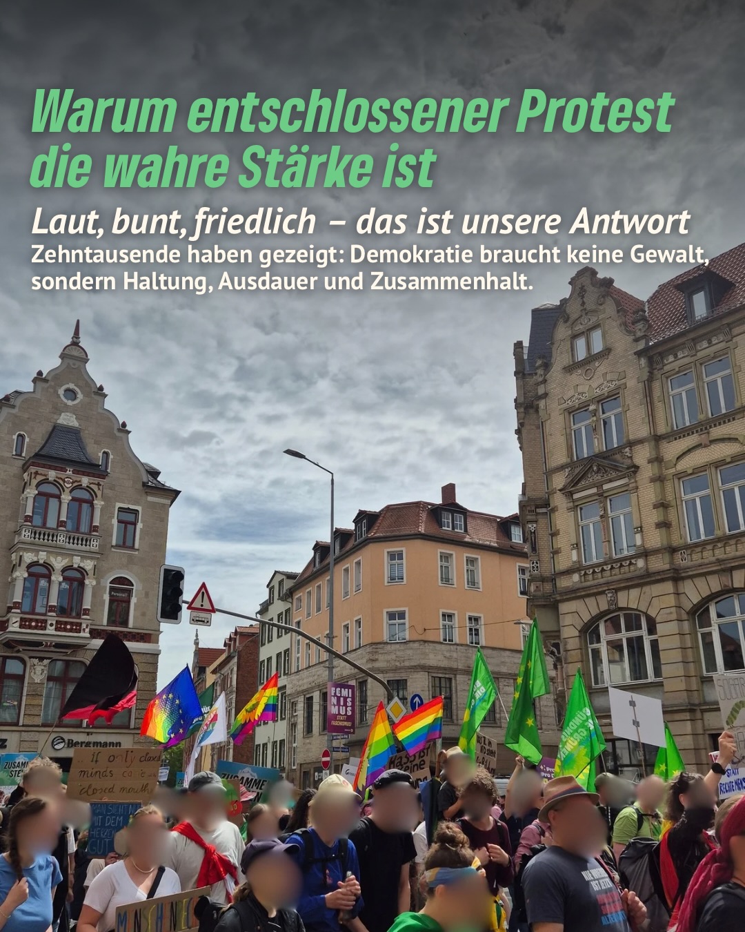 Demokratie ist sich in seine eigenen Angelegenheiten einzumischen ‼️
Am Wochenende haben Zehntausende in Erfurt gezeigt, was Zusammenhalt bedeutet: laut, bunt und friedlich gegen Ausgrenzung und für unsere Demokratie.
Schweigen ist keine Option.
Wenn du nicht nur zuschauen, sondern mitgestalten willst: Werde Mitglied bei uns Bündnis 90/Die Grünen Erfurt und misch dich ein – vor Ort, in deiner Stadt, für das, was dir wichtig ist. 💪
👉 Den Link findest du in unserer Bio
#demokratie #erfurt #grüneerfurt #zusammenstehen #mitmachen
